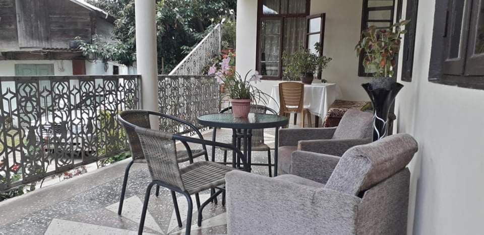 Guest House Lia Ts'ikhisdziri Luaran gambar